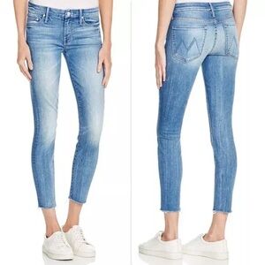 Mother Denim Looker Ankle Fray Jeans in Birds of Paradise Wash